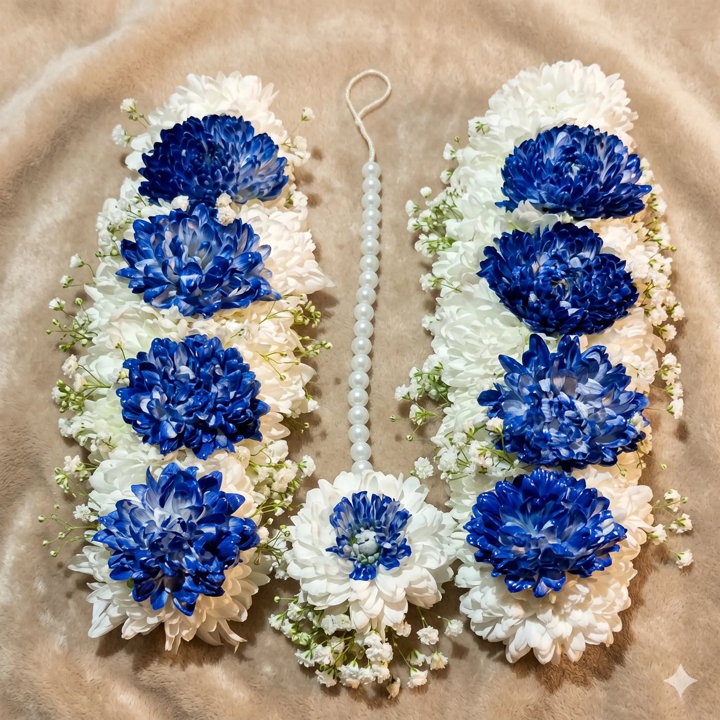 Striking Royal Blue & White Chrysanthemum Floral Set