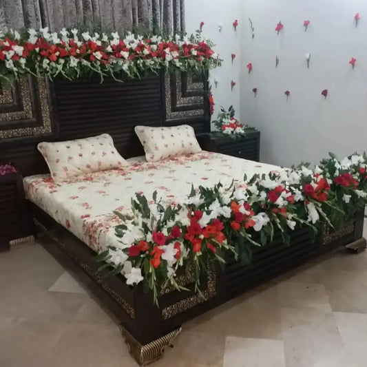 Elite Bridal Sanctuary | Signature Floral Artistry & Romantic Suite Decor