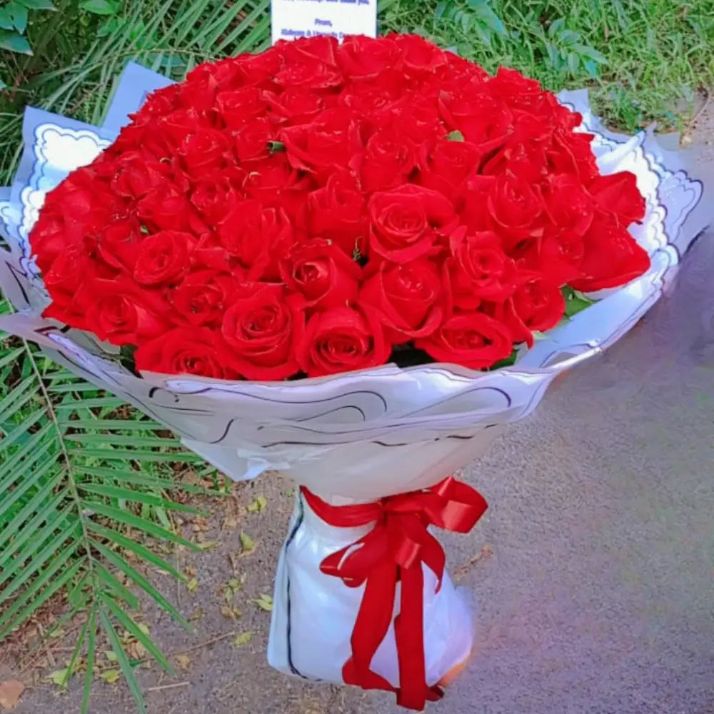 Signature 100 Red Rose Luxury Bouquet with Elegant Korean-Style Wrapping