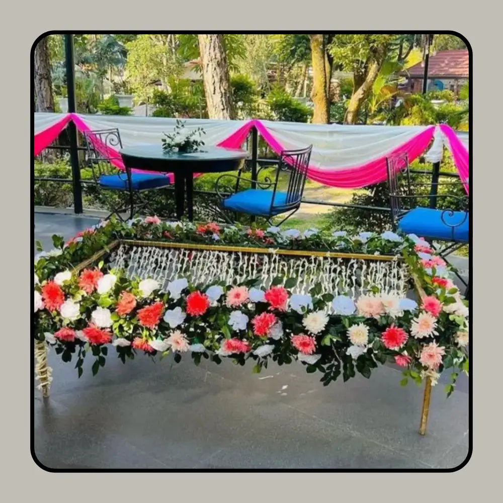Dangling Flower Curtain Phoolon ki Chadar with Peach and White Gerberas